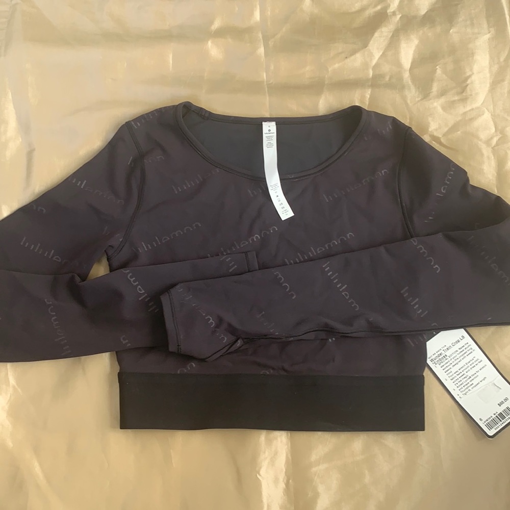 SPECIAL EDITION Rare Find Lululemon
